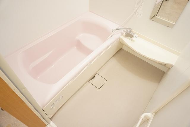 バス・シャワールーム　浴室