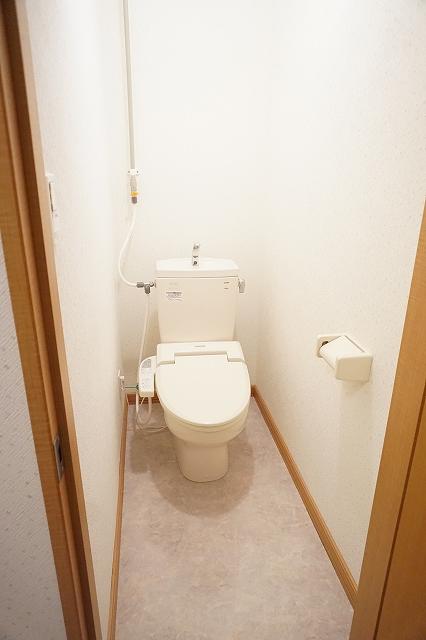 トイレ　トイレ