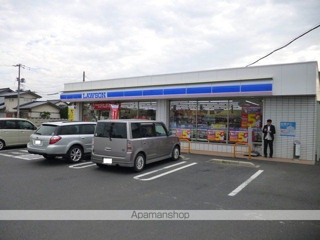 コンビニ　ローソン出雲大津朝倉一丁目店（コンビニ）まで443m