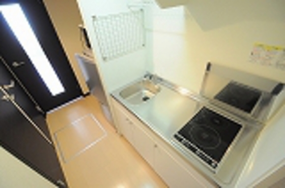 キッチン　※他の号室の写真になります。