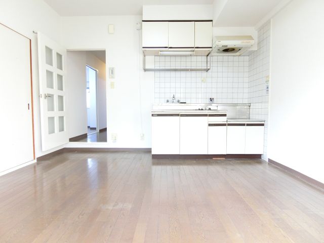 居室・リビング　同物件別部屋イメージ写真