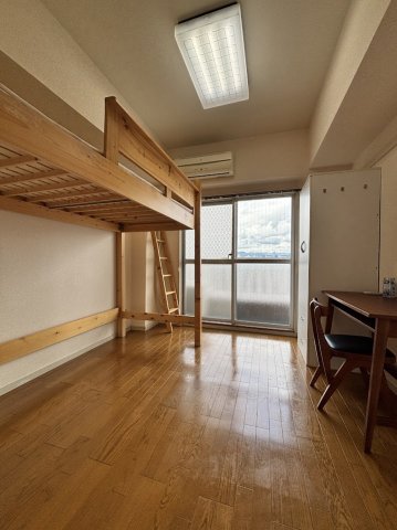 居室・リビング　家具家電付き