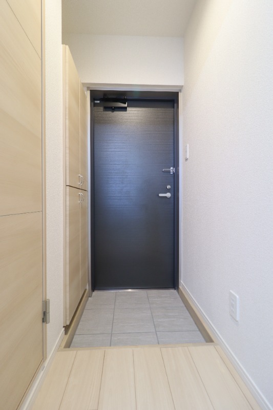 玄関　図面と現状に相違がある場合には現状を優先