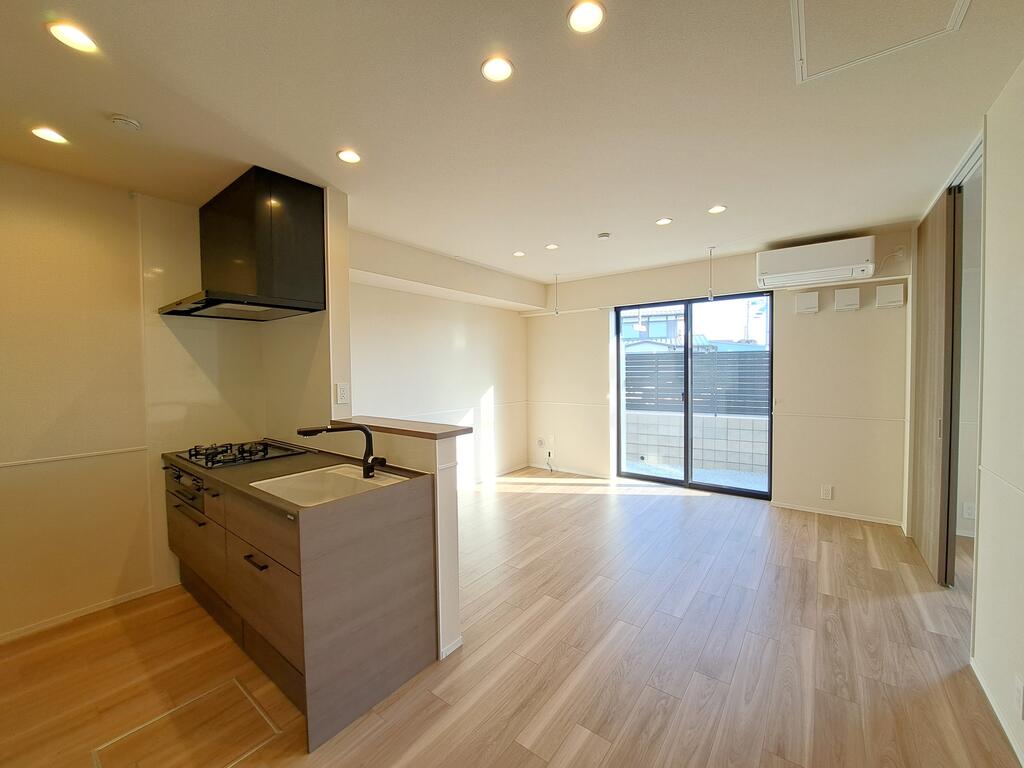 居室・リビング　●広々とした13帖のリビング！