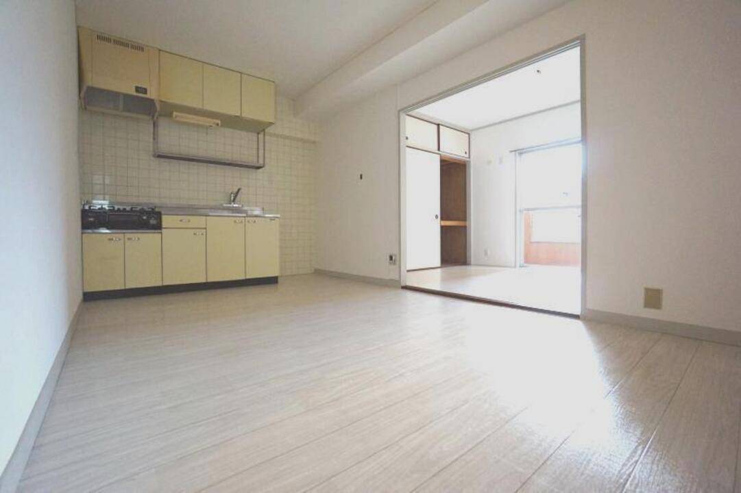 居室・リビング　リビング