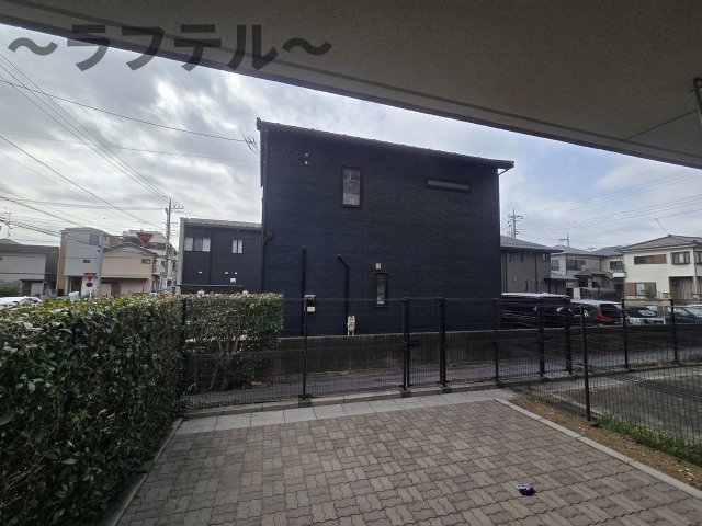 バルコニー　別部屋イメージ写真