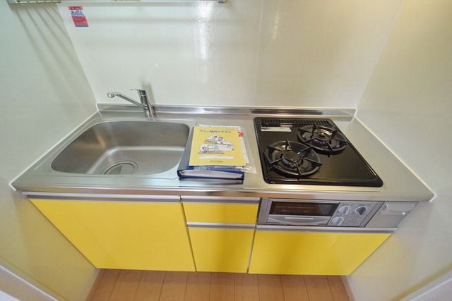 キッチン　★２口ガスコンロ設置済みです★