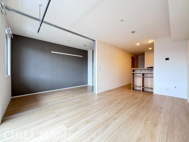 居室・リビング　他社様掲載物件もまとめてご紹介、ご案内可能です(^^)/