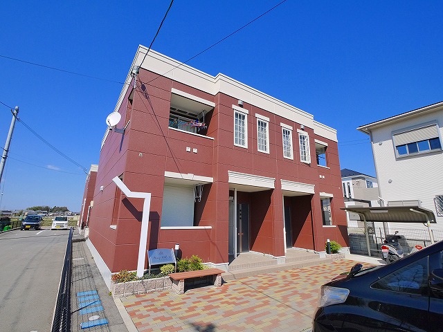 建物外観　外観は落ち着いています