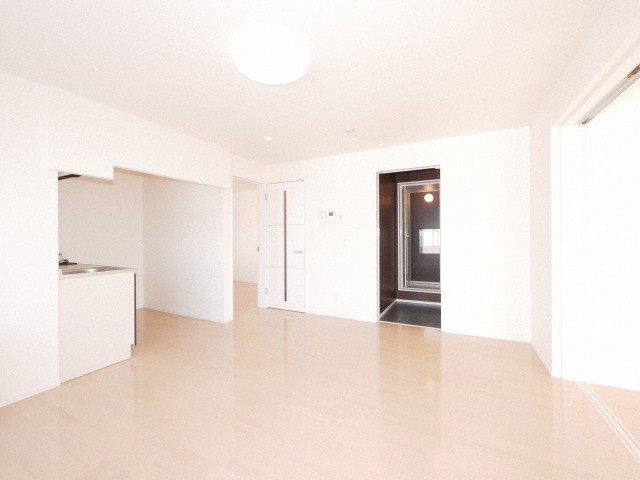 居室・リビング　使いやすい間取りです♪