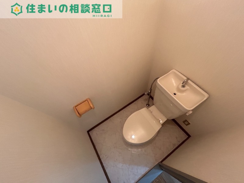 トイレ　同型