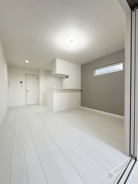 居室・リビング　ネットは無料で利用可能です♪♪