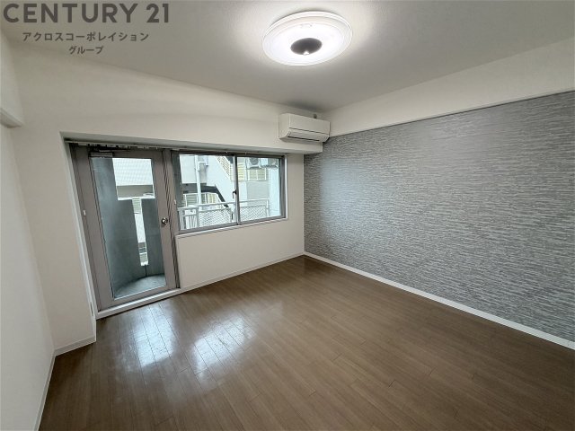 居室・リビング　収納のあるリビングです♪