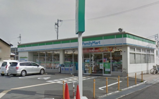 コンビニ　ファミリーマート茨木太田二丁目店（コンビニ）まで311m