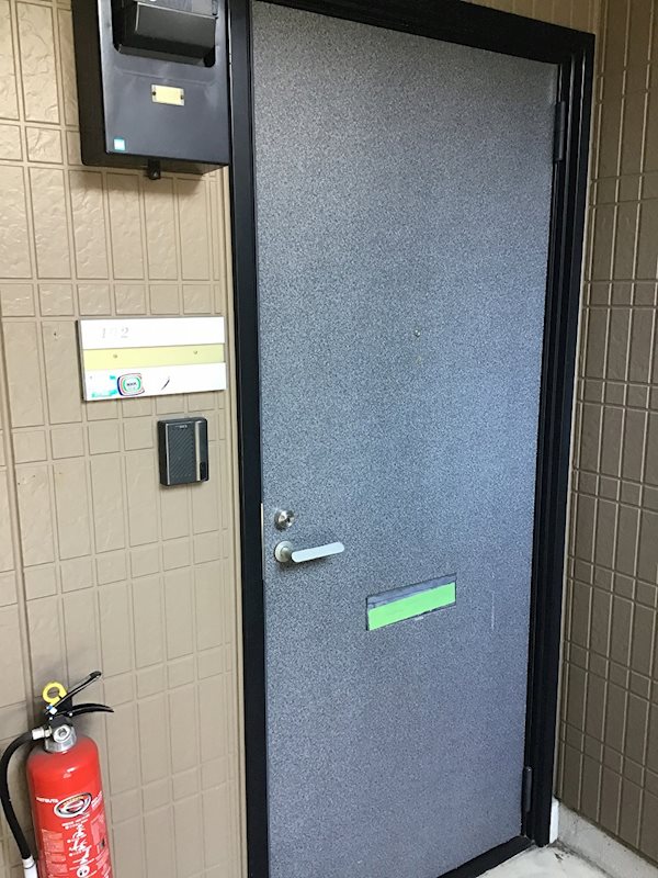 玄関　現況優先