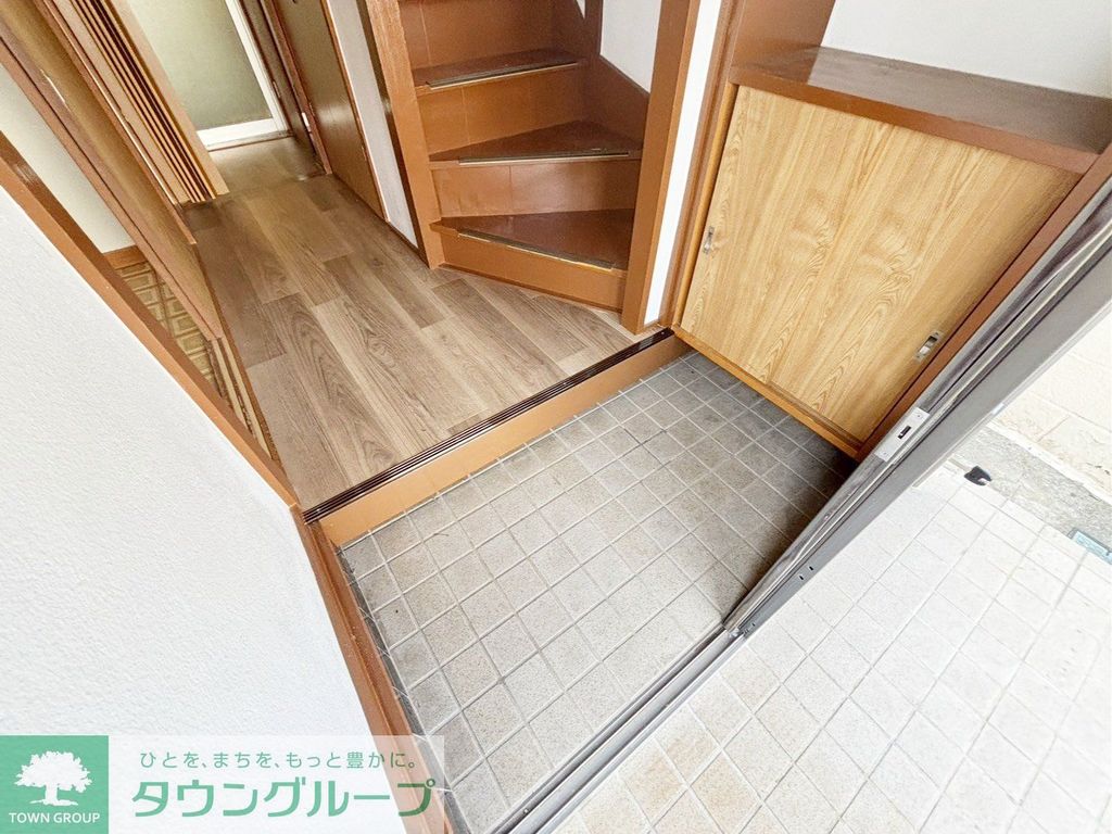 玄関　玄関