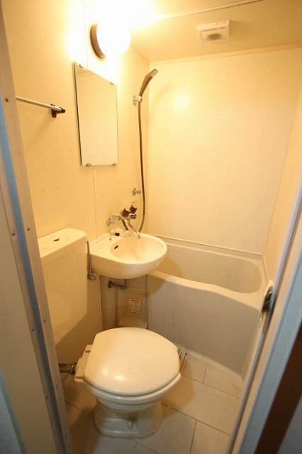 バス・シャワールーム　同物件別号室の写真