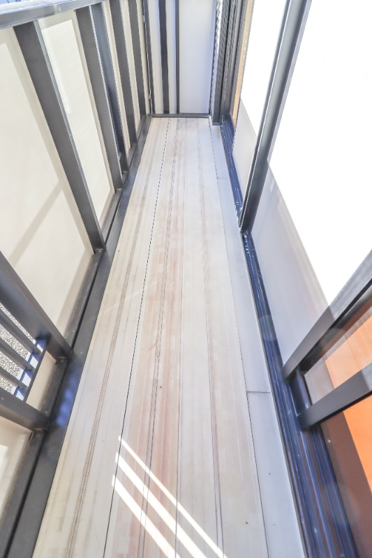 バルコニー　図面と現状に相違がある場合には現状を優先