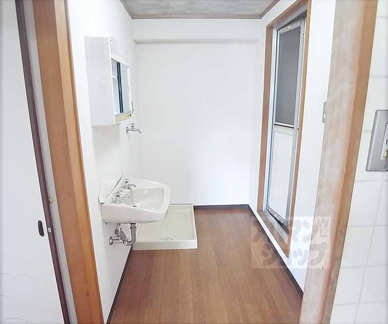 洗面設備　洗面所スペースです。