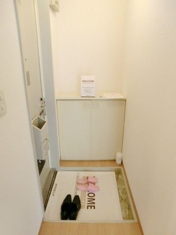 玄関　シューズBOX完備