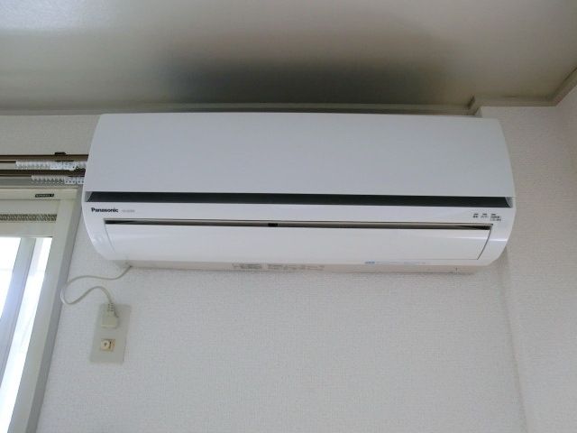 その他設備　エアコン１基