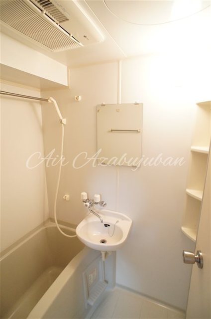 バス・シャワールーム　バス