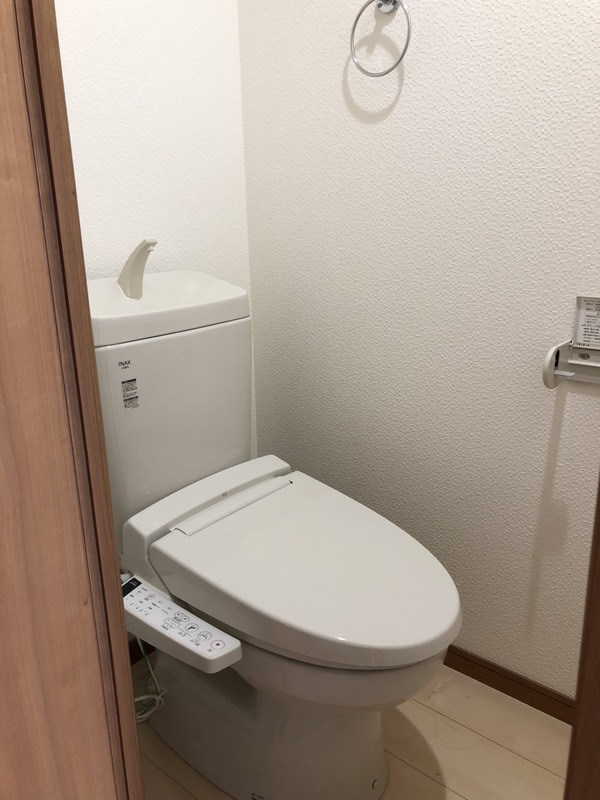 トイレ　※実際の間取りは反転しています