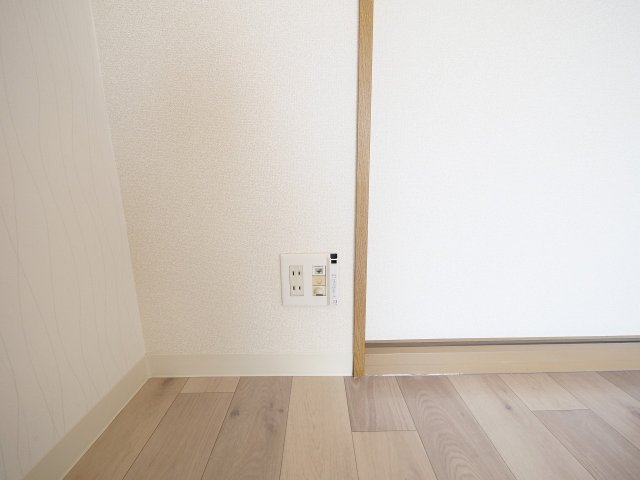 その他　※写真は別の部屋のものです。