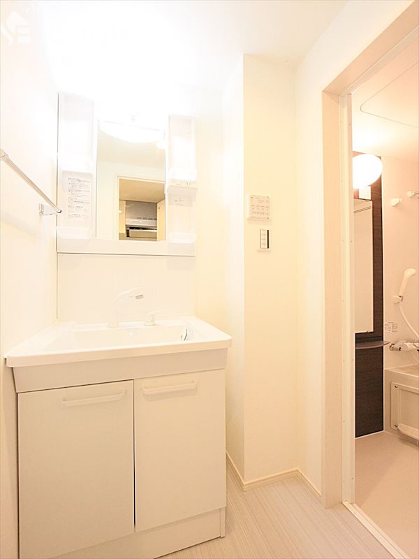 洗面設備　洗面所