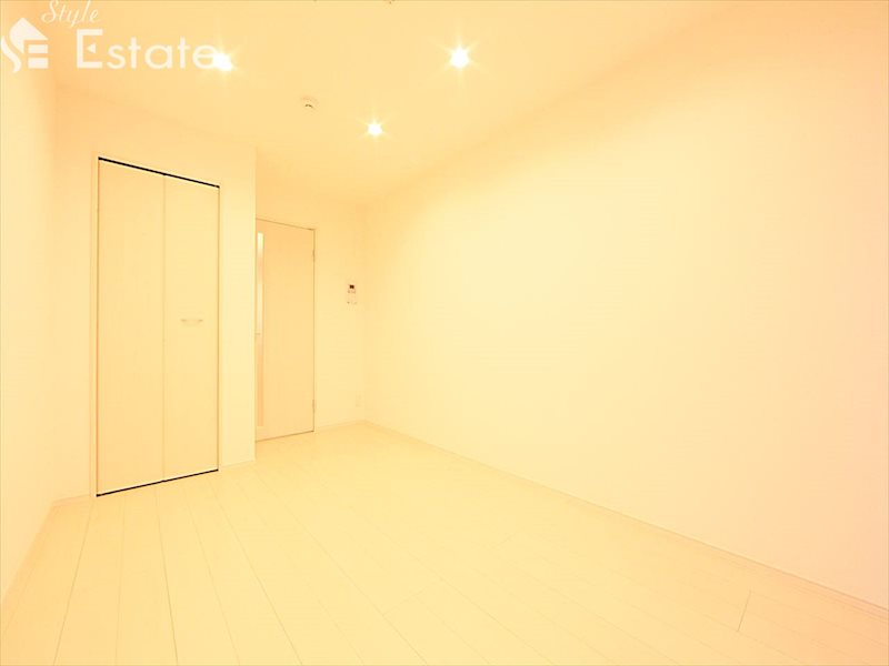 居室・リビング　内装