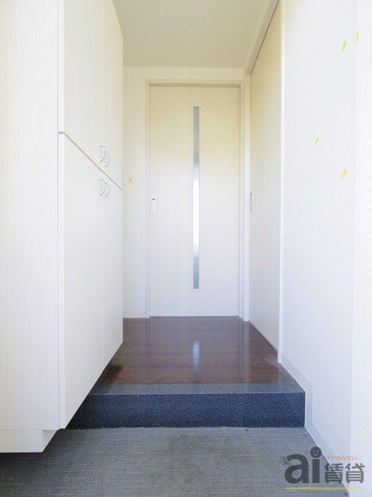 玄関　※同仕様写真です