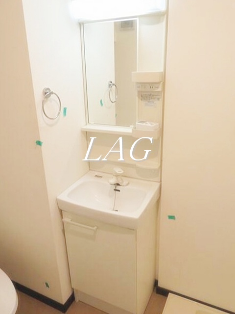 洗面設備　洗面台です。