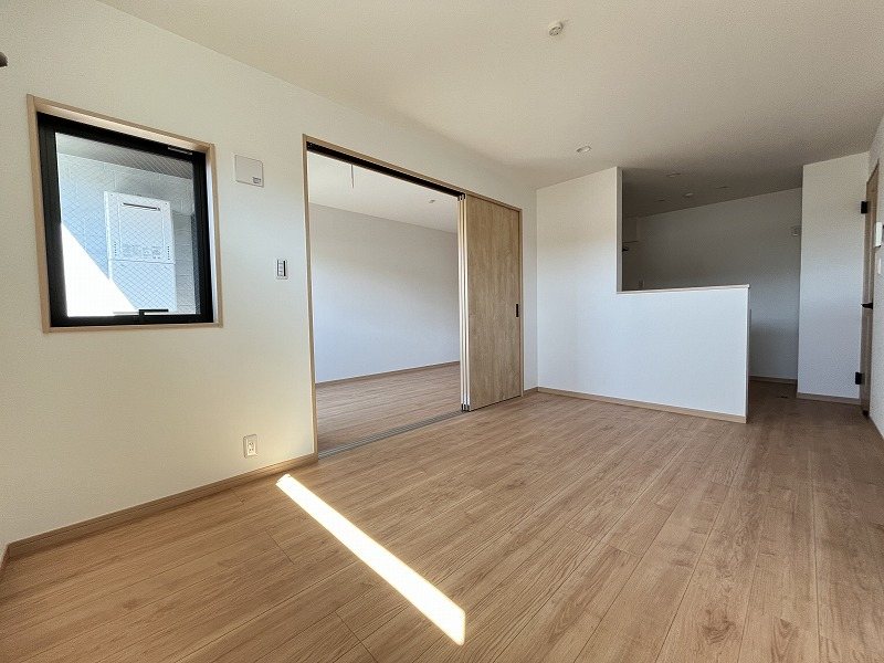 居室・リビング　※掲載情報と物件の現況が異なる場合、現況を優先とする。