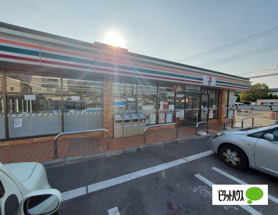 コンビニ　セブンイレブン明石藤江店（コンビニ）まで327m
