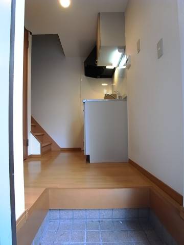 玄関　玄関からはこんな感じです