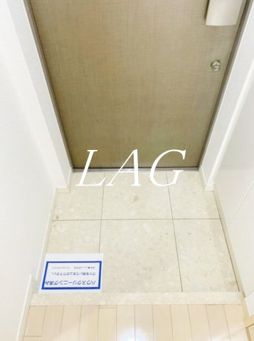 玄関　玄関です。