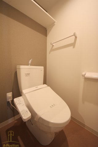 トイレ　アール大阪グランデ