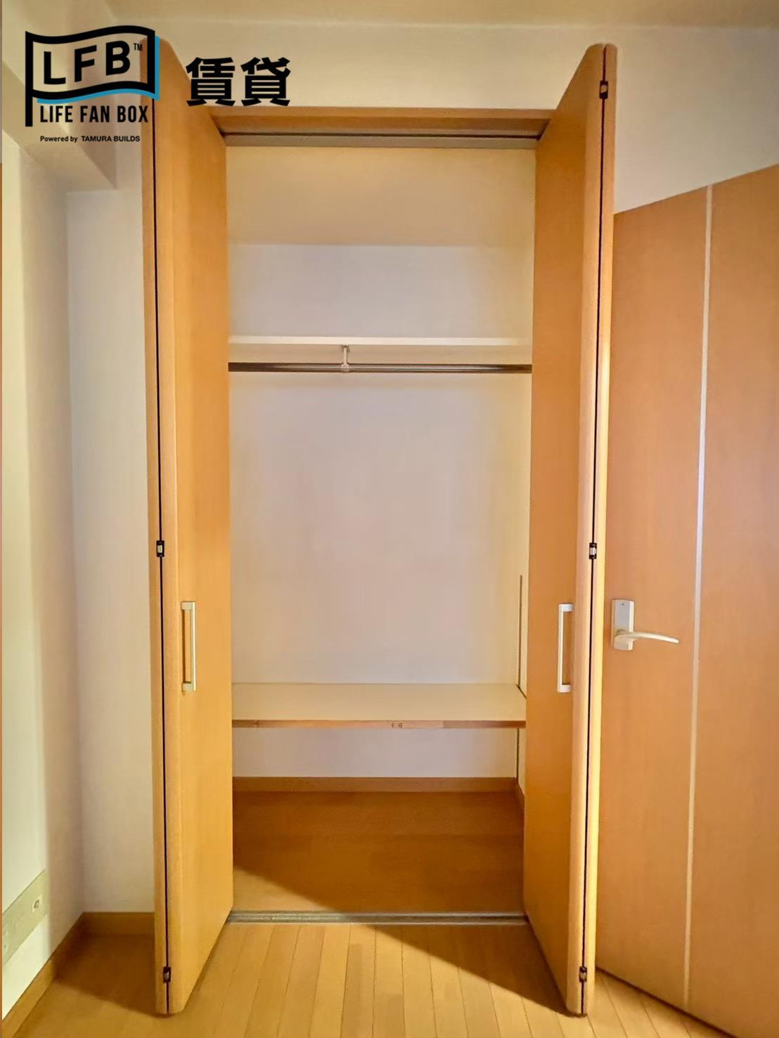 収納　※画像は同間取り反転タイプです。現況優先です。