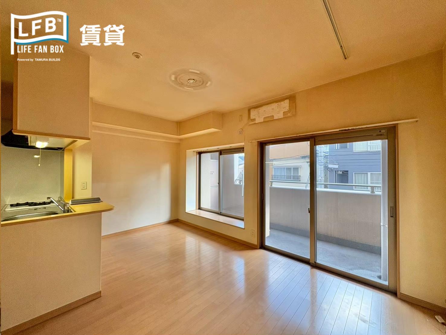 居室・リビング　※画像は同間取り反転タイプです。現況優先です。