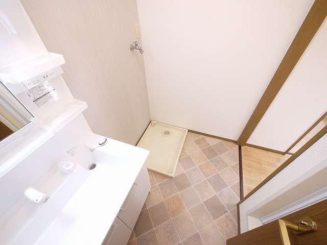 洗面設備　広い洗面スペース