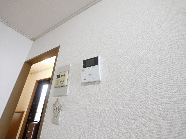 セキュリティ　モニター付きインターホーン