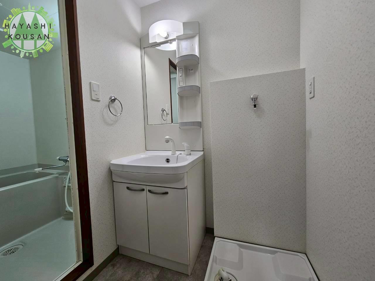 洗面設備　シャンプードレッサー