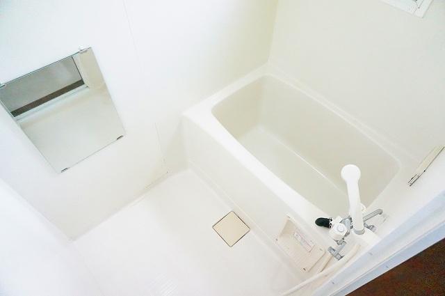 バス・シャワールーム　浴室