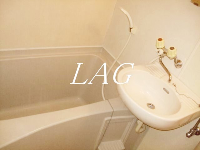 バス・シャワールーム　お風呂です。