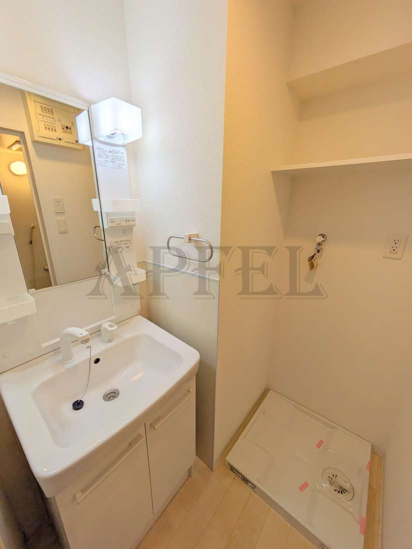 洗面設備　シャラロステ