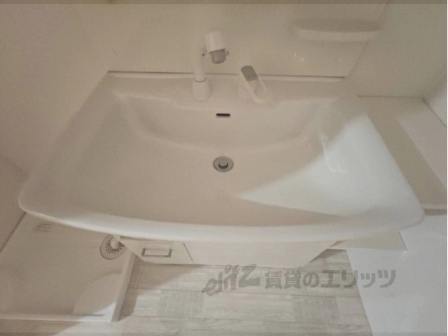 洗面設備　独立洗面台