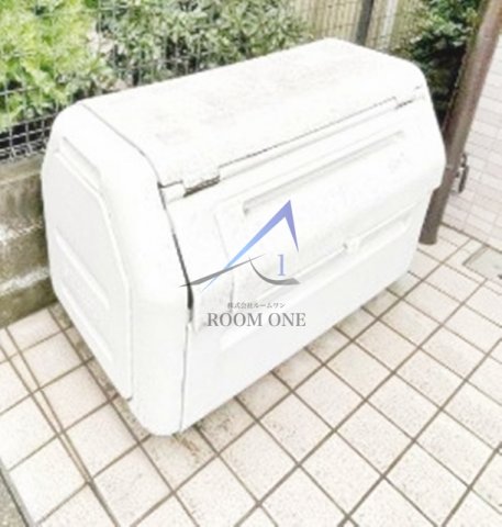 その他共有部分　敷地内ごみ置き場です