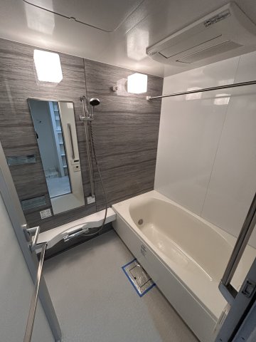 バス・シャワールーム　お風呂で日々の疲れを落としましょう