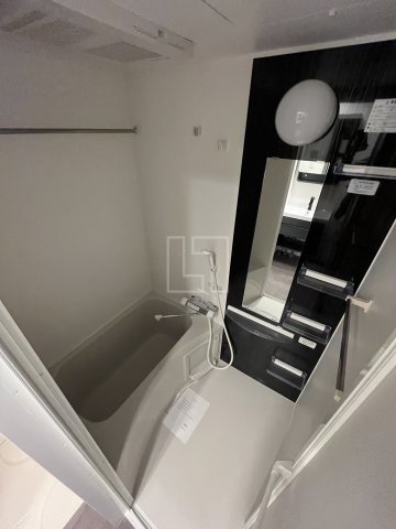 バス・シャワールーム　セレニテ日本橋プリエ　浴室