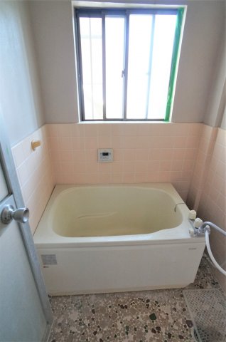 バス・シャワールーム　日々の疲れを癒すお風呂付です